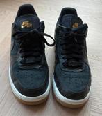 Nike air force mt 40,5, Ophalen of Verzenden, Zo goed als nieuw, Wit, Sneakers of Gympen