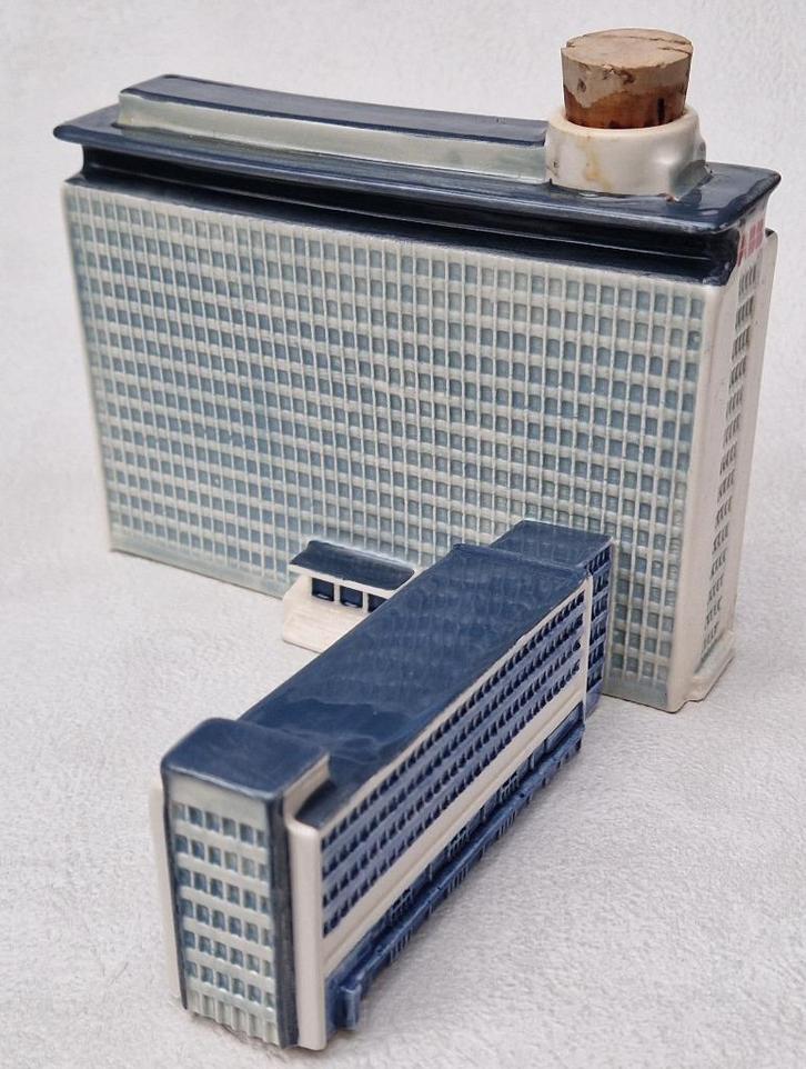 Groot Gebouw ABB Royal Goedewaagen (van de KLM huisjes), Verzamelen, Merken en Reclamevoorwerpen, Zo goed als nieuw, Verpakking