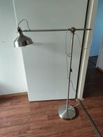 Staande leeslamp van Ikea, Huis en Inrichting, Lampen | Vloerlampen, Ophalen, Zo goed als nieuw, 150 tot 200 cm
