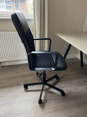 Nieuwe bureaustoel IKEA RENBERGET