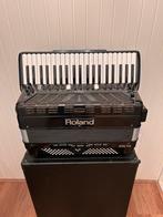 Roland 7R-7X, Muziek en Instrumenten, Accordeons, Overige merken, Ophalen of Verzenden, Zo goed als nieuw, 120-bas