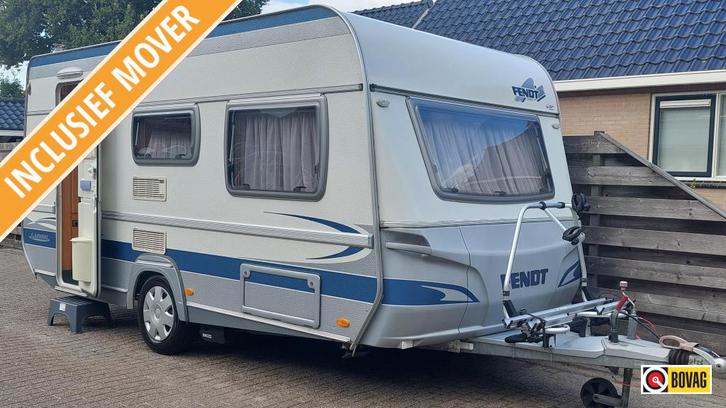 Fendt Saphir 450 QB incl. voortent en mover, Caravans en Kamperen, Caravans, Bedrijf, 1000 - 1250 kg, Treinzit, Fendt, Dwarsbed