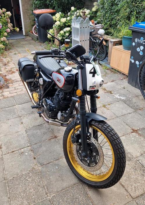 Mash 250 Dirt Track 2019 A2 rijbewijs 13Kw, Motoren, Motoren | Mash, Particulier, Overig, 12 t/m 35 kW, Minimaal motorrijbewijs A2