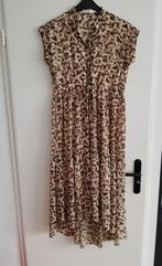 Superleuke jurk S Flamant Rose als nieuw, Kleding | Dames, Jurken, Beige, Zo goed als nieuw, Maat 36 (S), Onder de knie