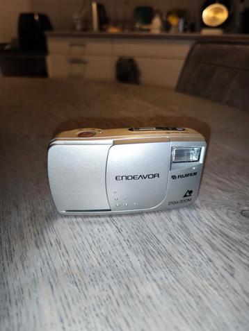 Fujifilm Endeavor 210ix Zoom Camera beschikbaar voor biedingen