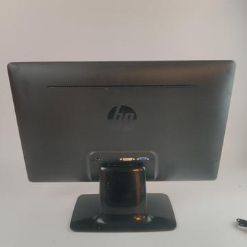 HP 2211x Monitor VGA, DVi + DVI/hdmi kabel || nu €29.99 beschikbaar voor biedingen