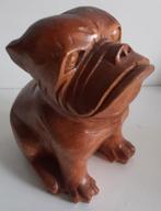 Hand gesneden houten beeld buldog, Verzamelen, Beelden en Beeldjes, Ophalen of Verzenden, Gebruikt, Dier