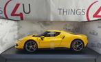 Bburago 1:18 Ferrari 296 GTB geel nieuw in verpakking, Ophalen of Verzenden, Nieuw, Auto, Bburago