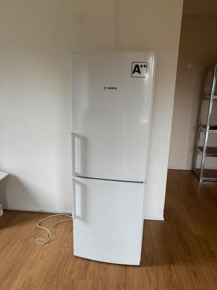 Bosch Koelkast - A Label - 180 cm Hoog, Witgoed en Apparatuur, Koelkasten en IJskasten, Gebruikt, Zonder vriesvak, 200 liter of meer