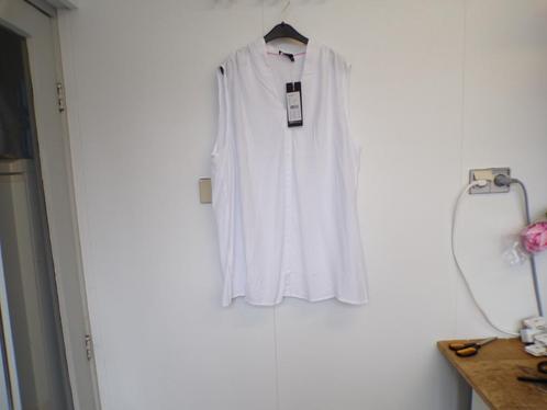 Witte zomertop mouwloos v-hals Yesta X-0 = 44  nw!, Kleding | Dames, Grote Maten, Nieuw, Shirt of Top, Wit, Ophalen of Verzenden