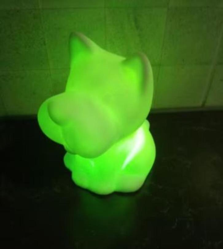 lichtgevend hondje / lamp, Kinderen en Baby's, Kinderkamer | Inrichting en Decoratie, Zo goed als nieuw, Lamp, Ophalen of Verzenden
