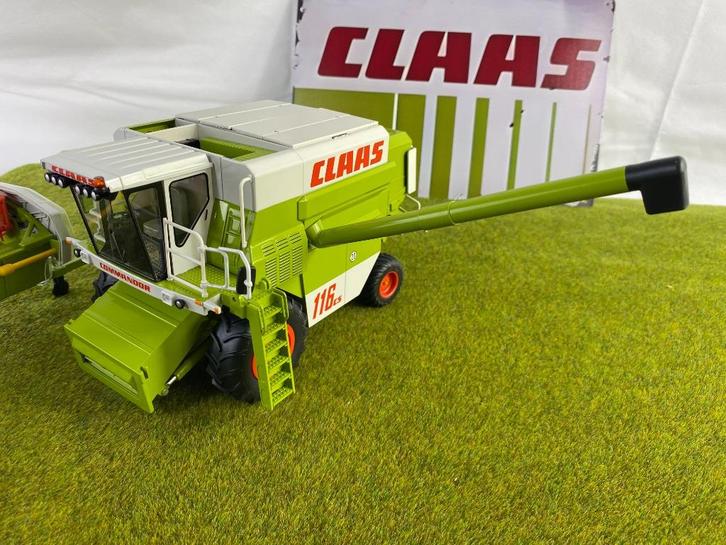 Claas Commandor 116 CS, Hobby en Vrije tijd, Modelauto's | 1:32, Nieuw, Tractor of Landbouw, Overige merken, Ophalen of Verzenden