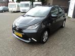 Toyota Aygo 1.0 VVT-i x-pure camera lm velgen, Voorwielaandrijving, Stof, Gebruikt, Euro 6