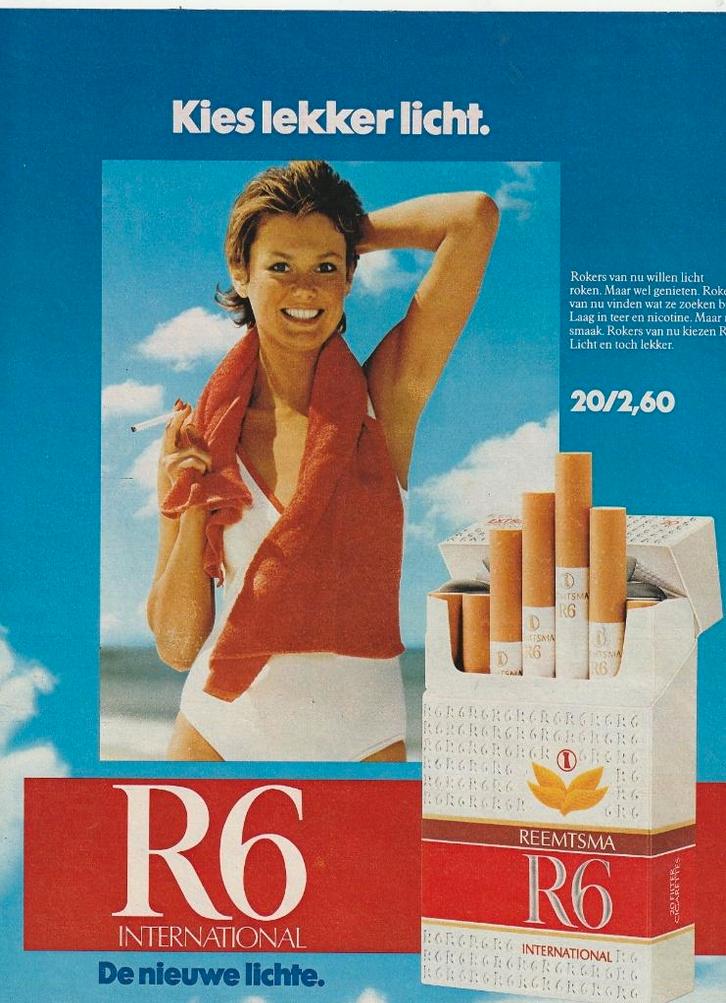 Retro reclame 1982 R6 sigaretten genietend in de zon, Verzamelen, Retro, Overige typen, Verzenden