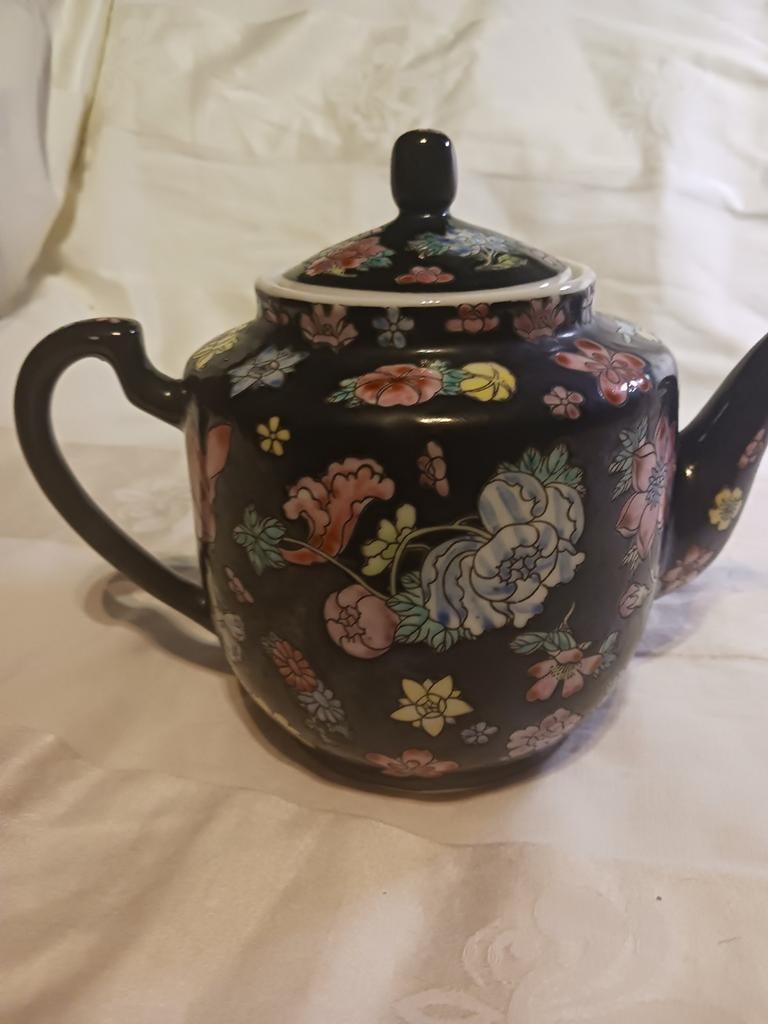 Vintage theepot met bloemenmotief, Antiek en Kunst, Ophalen of Verzenden