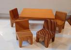 Eettafel met 4 stoelen voor poppenhuis, Ophalen of Verzenden, Gebruikt, Poppenhuis