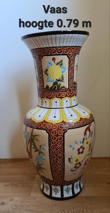 Grote Aziatische Keramiek Vazen Set (79cm) beschikbaar voor biedingen