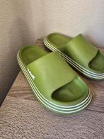 Badslippers paar Tubzz maat 35 - 36, Overige typen, Zo goed als nieuw, Jongen, Ophalen of Verzenden