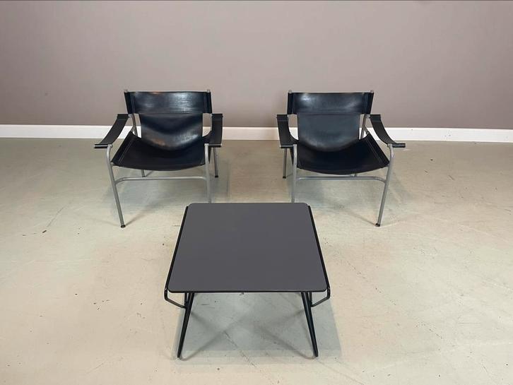 ‘t Spectrum SZ12 lounge chairs Walter Antonis met tafel, Huis en Inrichting, Fauteuils, Gebruikt, Kunststof, Leer, Ophalen