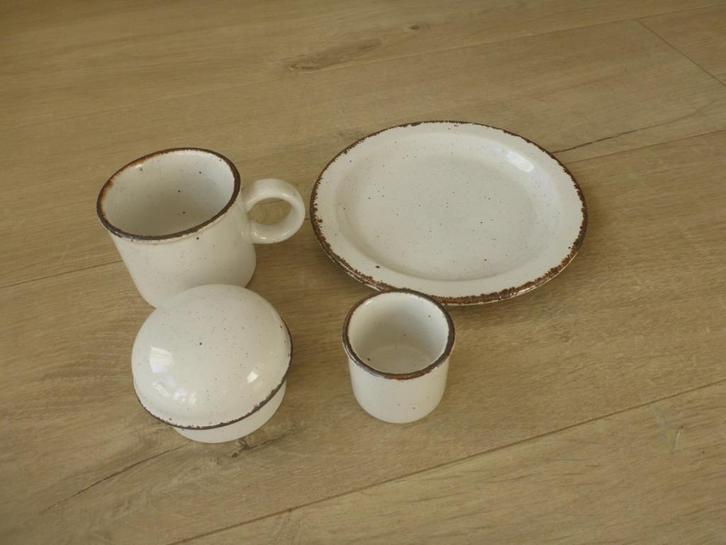 serviesdelen midwinter creation., Huis en Inrichting, Keuken | Servies, Zo goed als nieuw, Overige typen, Wedgwood, Aardewerk