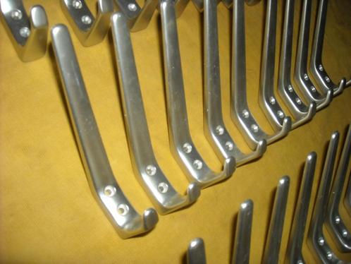 60-er jaren kapstok kapstokhaken haak haken aluminium oude, Antiek en Kunst, Antiek | Overige Antiek, Ophalen of Verzenden