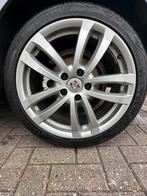 Seat Leon velgen & banden, Auto-onderdelen, Banden en Velgen, Ophalen, 18 inch, Band(en), Zomerbanden