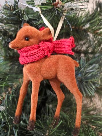 Kerstversiering fluweel hertje met sjaal nieuw beschikbaar voor biedingen