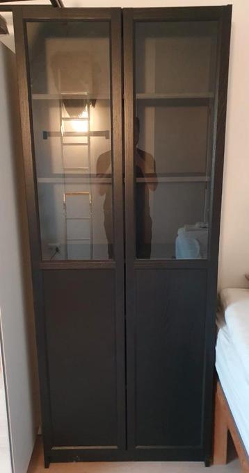 IKEA BILLY boekenkast met OXBERG deuren - afbeelding 1