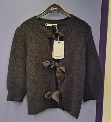 Co'Couture nieuw vest dik zwart wol met strikken M nr 50057 beschikbaar voor biedingen