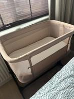 Novi co sleeper taupe inclusief wieglaken en hoeslaken, Kinderen en Baby's, Ophalen, Zo goed als nieuw, Wieg