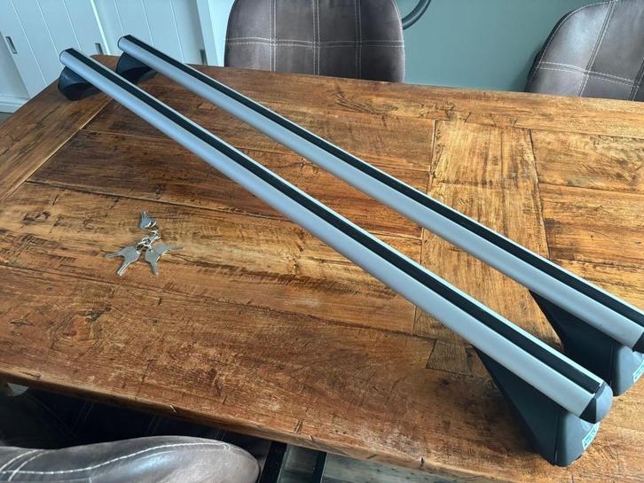 Dakdragers voor ID4 met slot, compleet en met bon, Auto diversen, Dakdragers, Zo goed als nieuw, Ophalen