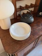 6 witte diepe borden met blauwe rand, Ophalen