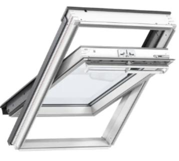 Elektrisch Velux dakraam incl. electrisch rolluik beschikbaar voor biedingen