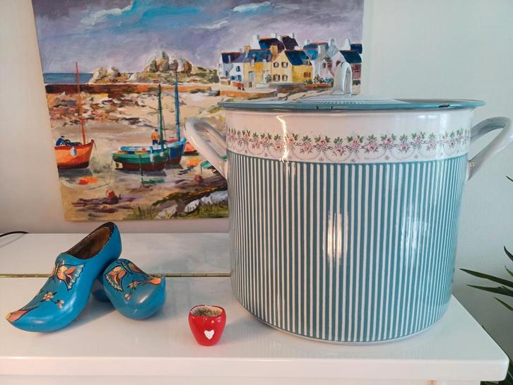 Guirlandes de Roses Soeppan - Pastel Roosjes, Antiek en Kunst, Antiek | Emaille, Ophalen of Verzenden