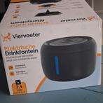 Elektrische drinkfontein (merk viervoeter), Ophalen, Automatisch, Zo goed als nieuw