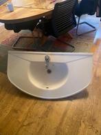 Wastafel met mengkraan, Huis en Inrichting, Badkamer | Badkamermeubels, 100 tot 150 cm, Ophalen of Verzenden, Zo goed als nieuw