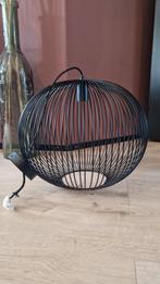 Nikki Lamp Zwart - Stijlvolle Hanglamp, Huis en Inrichting, Lampen | Hanglampen, Ophalen, Zo goed als nieuw, Metaal, Modern