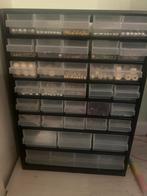 Mooie ladekast met kralen, Hobby en Vrije tijd, Kralen en Sieraden maken, Ophalen of Verzenden, Zo goed als nieuw, Kraal