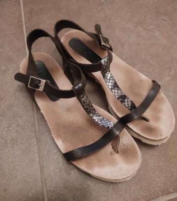 Red Rag - Zwart leren sandalen - mt 35 beschikbaar voor biedingen