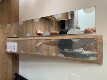2 Mirrors  beschikbaar voor biedingen