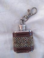 Mini-drankflacon met sleutelhanger, Ophalen, Zo goed als nieuw, Overige typen