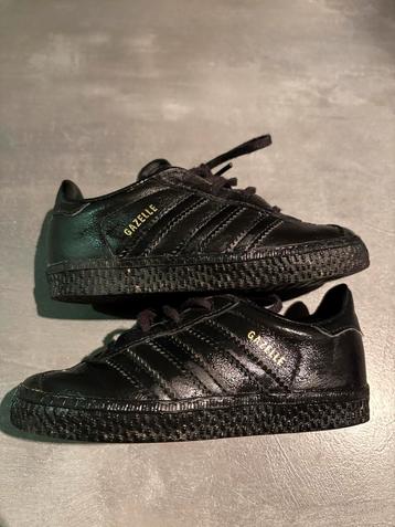 Adidas Gazelle Black - Maat 28 beschikbaar voor biedingen