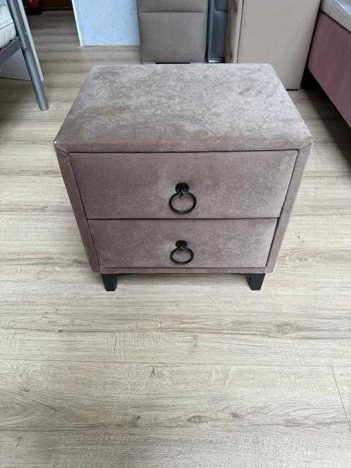️ OPRUIMING | Luxe Nachtkastjes met 2 Lades – Nu van €249, Huis en Inrichting, Slaapkamer | Nachtkastjes, Nieuw, Minder dan 55 cm