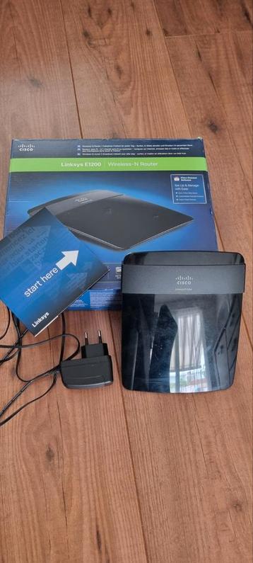 Linksys E1200 Wireless-N Router - Gebruikt beschikbaar voor biedingen