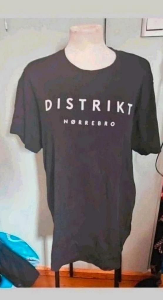 Distrikt zwart t-shirt maat XL, Zwart, Maat 56/58 (XL), Ophalen of Verzenden, Zo goed als nieuw
