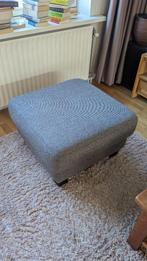 Grijs gemêleerd poef (75 x 75), Huis en Inrichting, Ophalen, Gebruikt, Stof, 50 tot 75 cm