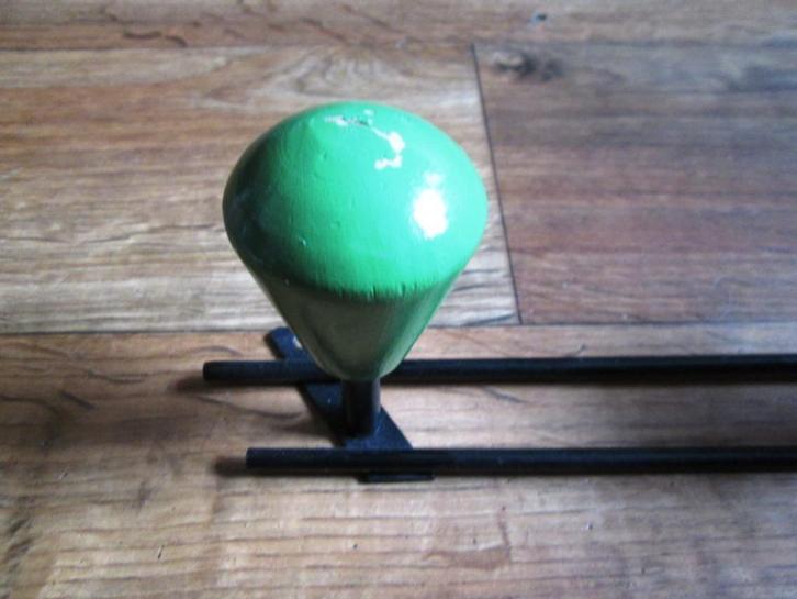 Vintage Franse kapstok metaal + hout Roger Feraud-style 50's, Antiek en Kunst, Antiek | Woonaccessoires, Ophalen