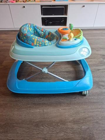 Baby walker beschikbaar voor biedingen