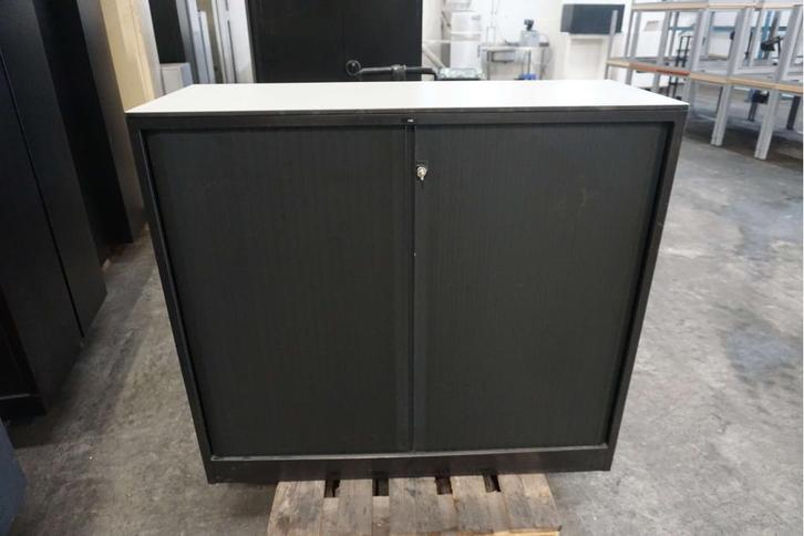 Zwarte ahrend archiefkast dossierkast, ladekast roldeurkast, Huis en Inrichting, Kasten | Roldeurkasten en Archiefkasten, Gebruikt