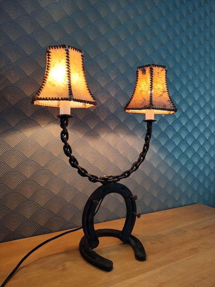 Handgemaakte hoefijzerlamp, Antiek en Kunst, Antiek | Lampen, Ophalen of Verzenden